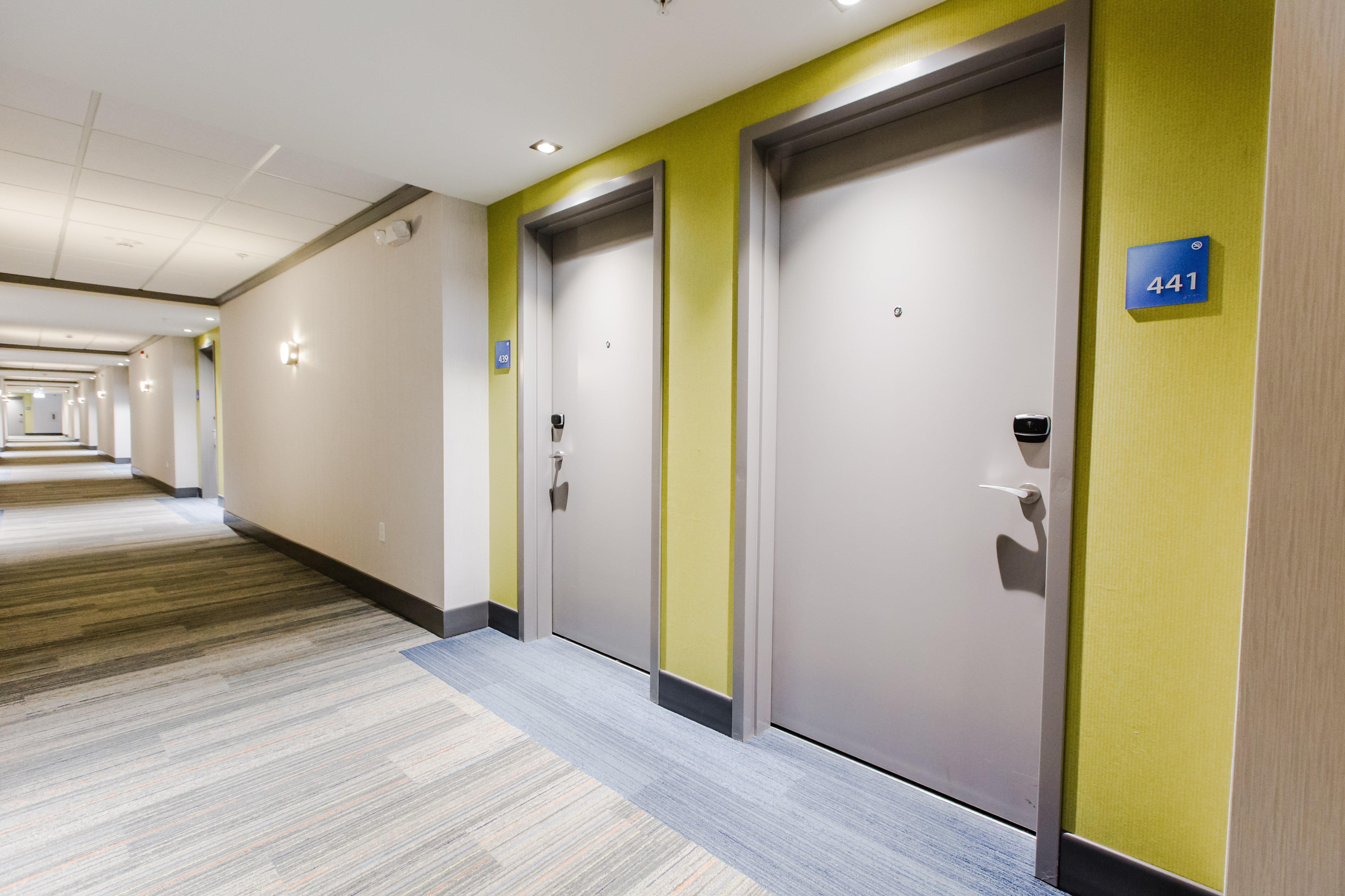 Holiday Inn Express & Suites - West Edmonton-Mall Area By Ihg Exteriör bild