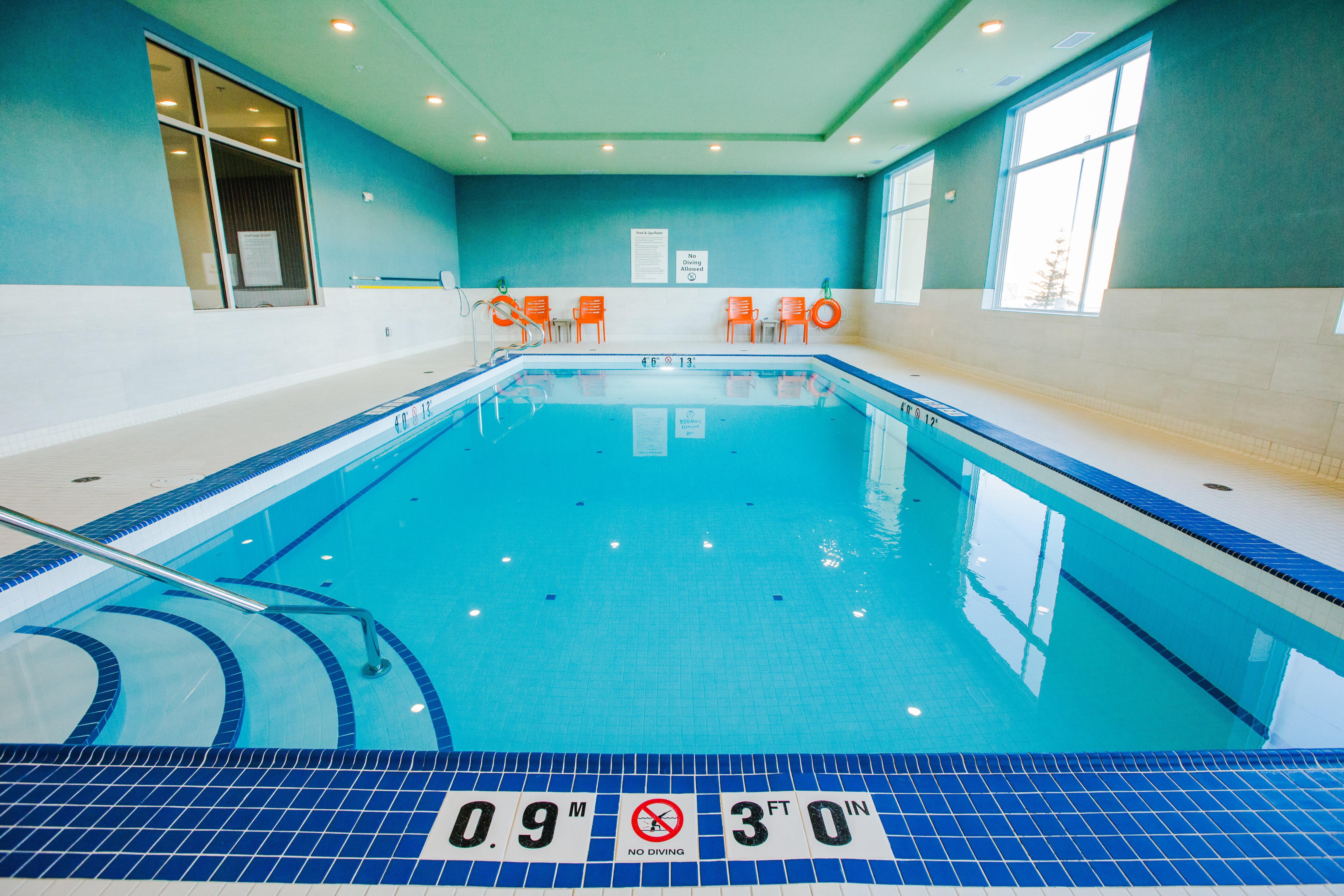 Holiday Inn Express & Suites - West Edmonton-Mall Area By Ihg Exteriör bild
