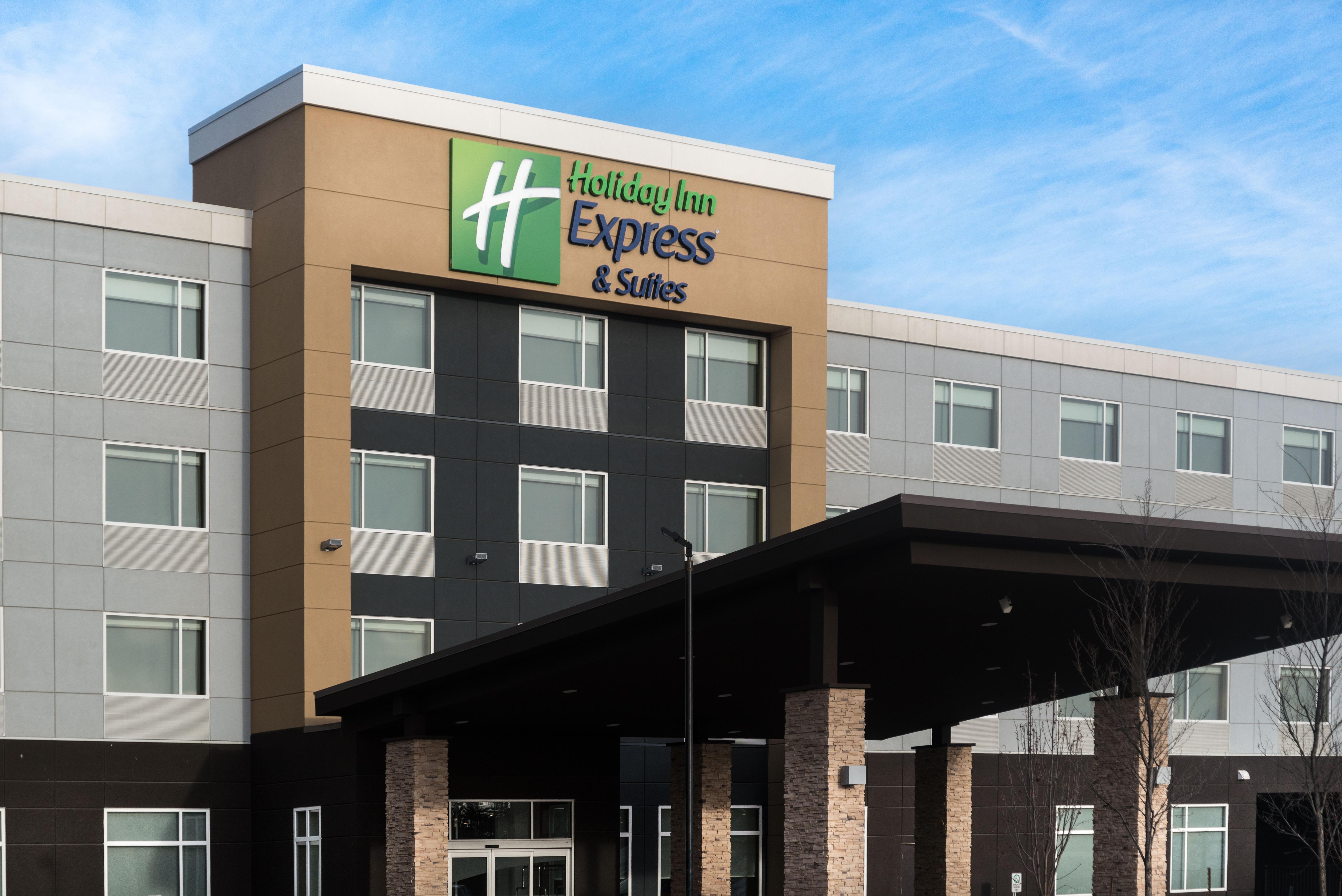 Holiday Inn Express & Suites - West Edmonton-Mall Area By Ihg Exteriör bild