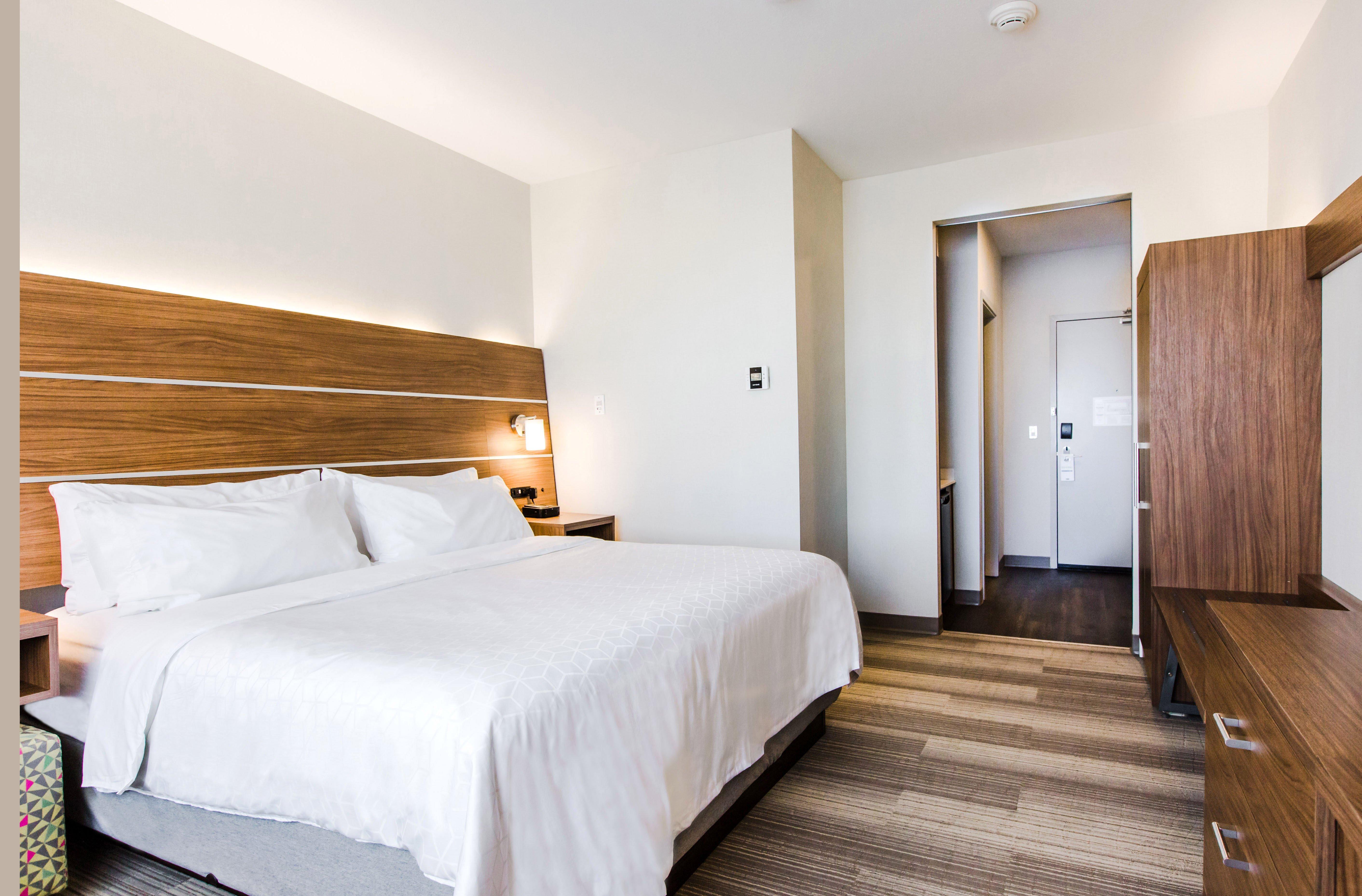 Holiday Inn Express & Suites - West Edmonton-Mall Area By Ihg Exteriör bild